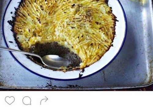Pasaulslavenais pavārs Jamie Oliver gatavo placentas pīrāgus. Ko tu par to saki?