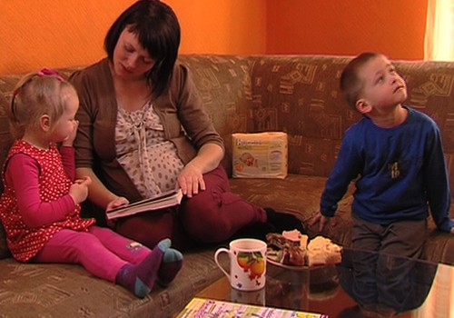 VIDEO: kādi pabalsti pienākas daudzbērnu ģimenēm