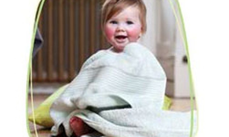 Huggies® Natural Care mitrās salvetes dabīgai ādas kopšanai