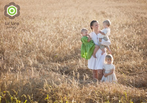 Mammu Bizness: La‘ Lina vērtības - mazulis, mīlestība, miers, mamma un daba