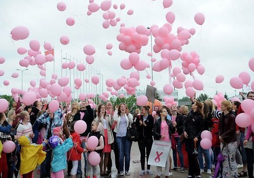 Nāc pievienojies 23.maijā 14:30 pie Brīvības pieminekļa ikgadējā krūts veselības informatīvās kampaņas "Pārbaudi krūtis, lai dzīvotu!" gājienā 