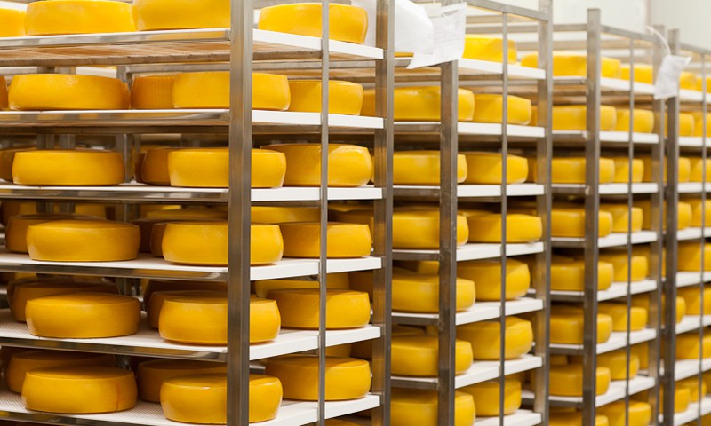 Siermeistars skaidro: kādēļ apaļš siers ir gardāks? 