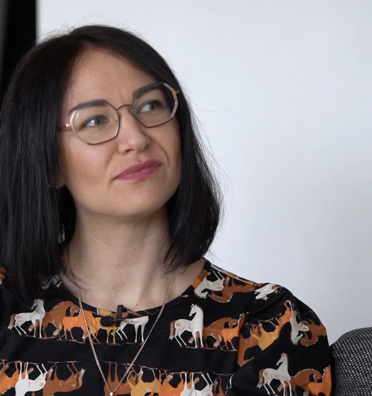 Personīgo finanšu mentore Alina Zela: Finanšu drošības spilvenu jāsāk veidot jau no pirmās algas