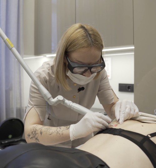 Dzimumzīmju pārbaude un melanomas risks