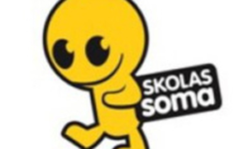 Piedalies labdarības akcijā "Skolas soma" un palīdzi trūcīgiem skolnieciņiem!