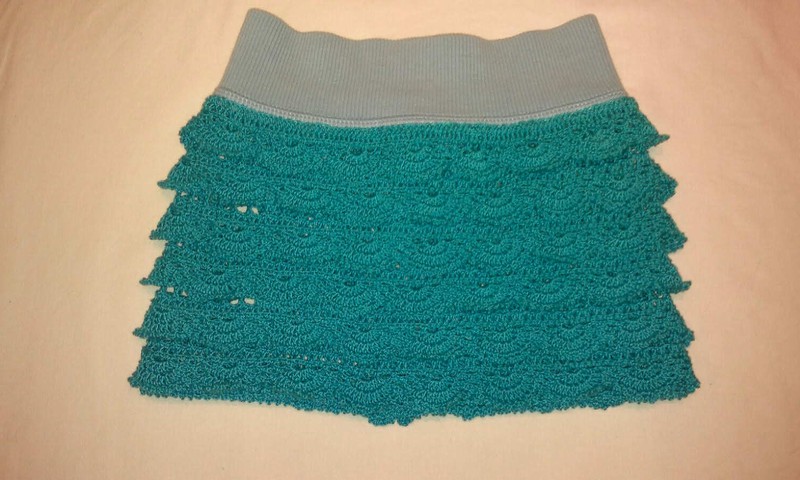 Tamborēti meiteņu svārciņi