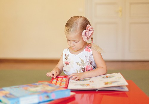 Radošā darbnīca bērniem „Roku lelles stāsta Āfrikas bērnu stāstus”