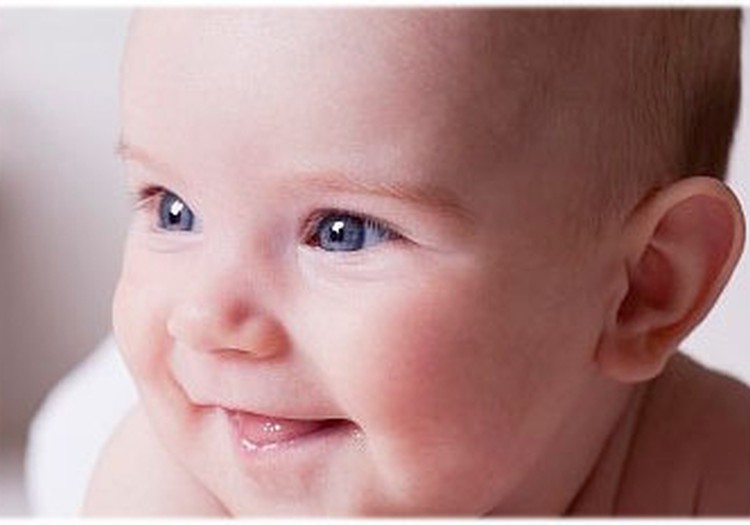 Nevainojamas sastāvdaļas JOHNSON’S® Baby eļļas sastāvā