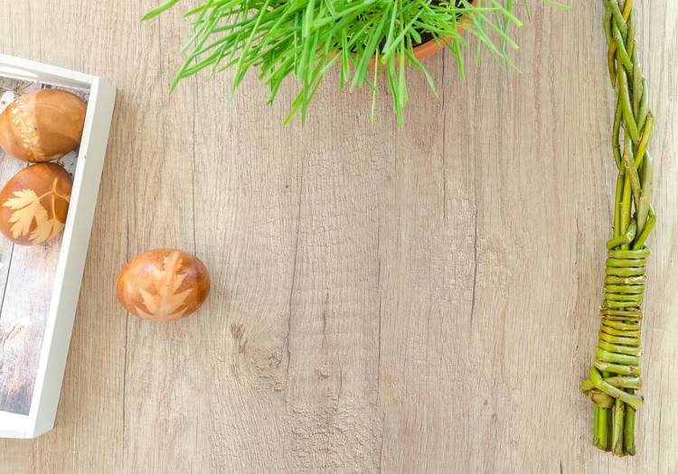 8 dabīgas Lieldienu olu krāsošanas receptes un uztura padomi