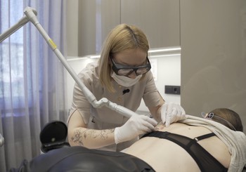 Dzimumzīmju pārbaude un melanomas risks