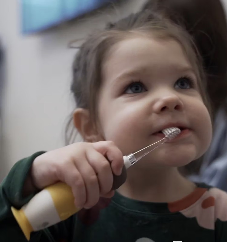 Bērns pirmo reizi pie zobārsta. Kā tam sagatavoties?