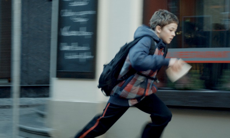 Sestdien bez maksas demonstrēs spēlfilmu „Mammu, es tevi mīlu”