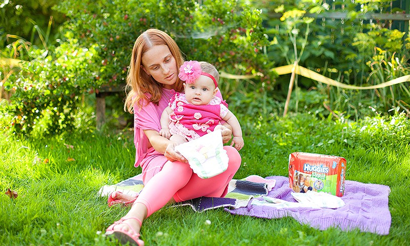 INSTRUKCIJA: Kā pareizi salikt izlietotās Huggies® Step In autiņbiksītes?