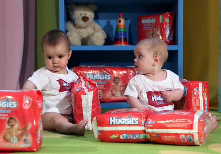 Huggies® Little Walkers® biksītes mazajiem rāpotājiem un staigātājiem par izdevīgāku cenu!