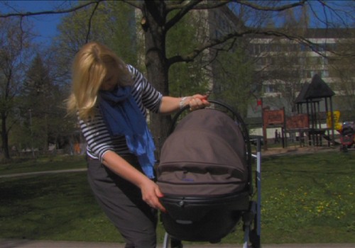 VIDEO: Izvēlamies mazulim ratiņus - kas jāņem vērā?