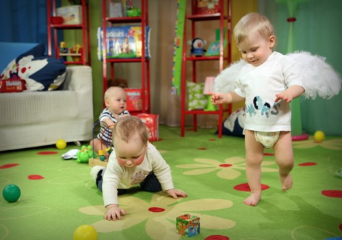 Mans mazais staigā: nāc uz nodarbību un uzzini, vai dara to pareizi