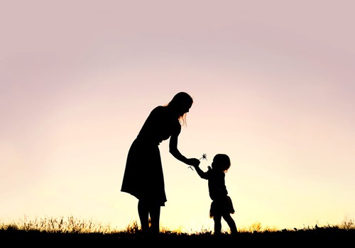Bērnu audzināšana - kā būt prasīgai, stingrai un mīļai mammai