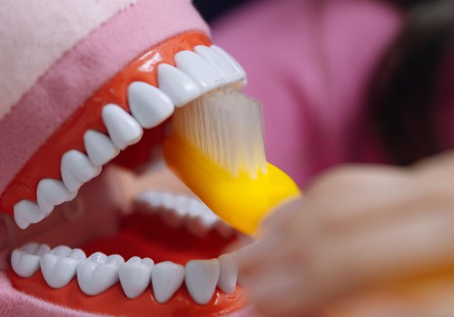 Kāpēc bērnam ir jāpārtīra zobi?