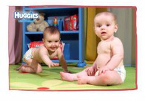 Nedēļas akcijas piedāvājums Huggies® autiņbiksītēm un mitrajām salvetēm!