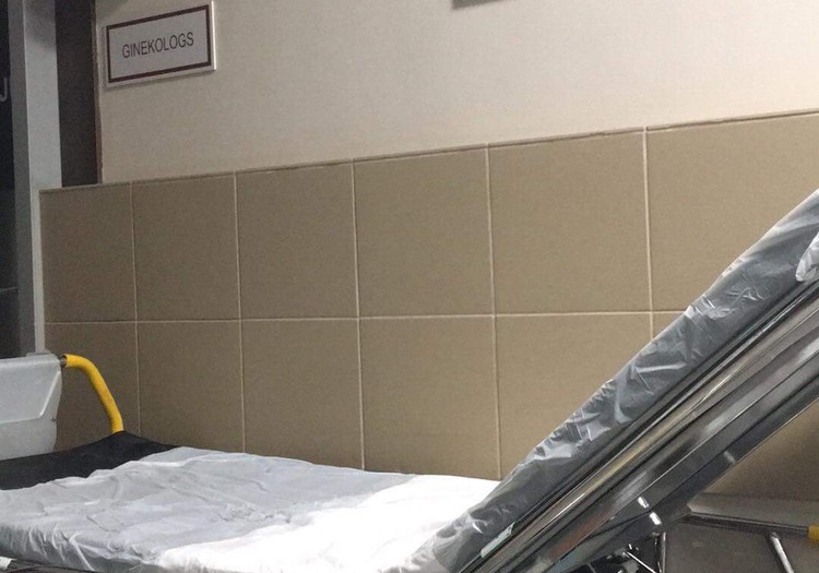 Neesoša grūtniecība, tukša augļa ola un asaras
