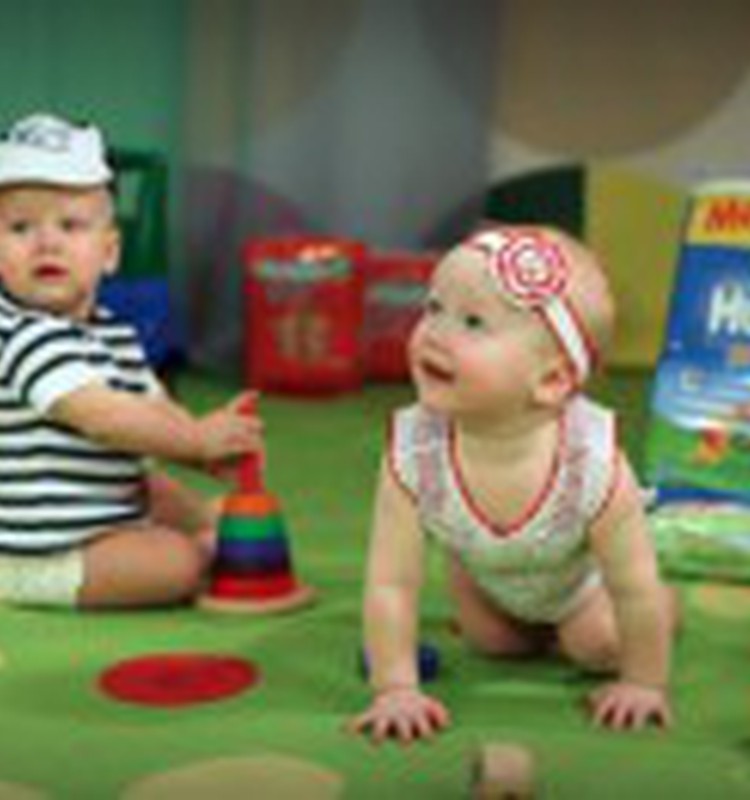 Paldies visiem, kas iesūtīja pieteikumus Huggies® Premium fotosesijai!