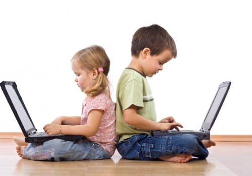 Kā pasargāt bērnu Interneta vidē?