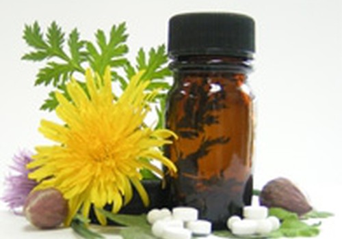 Ārsti aicina Pasaules Veselības organizāciju vērsties pret homeopātiem