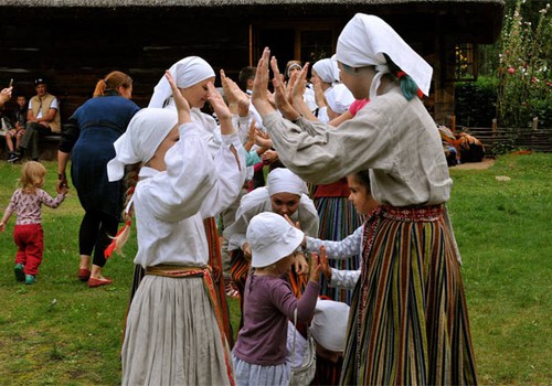 Spēļu un rotaļu diena Brīvdabas muzejā 