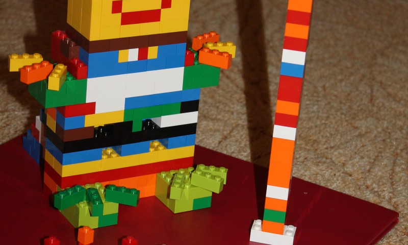Vardulēns-LEGO māja.