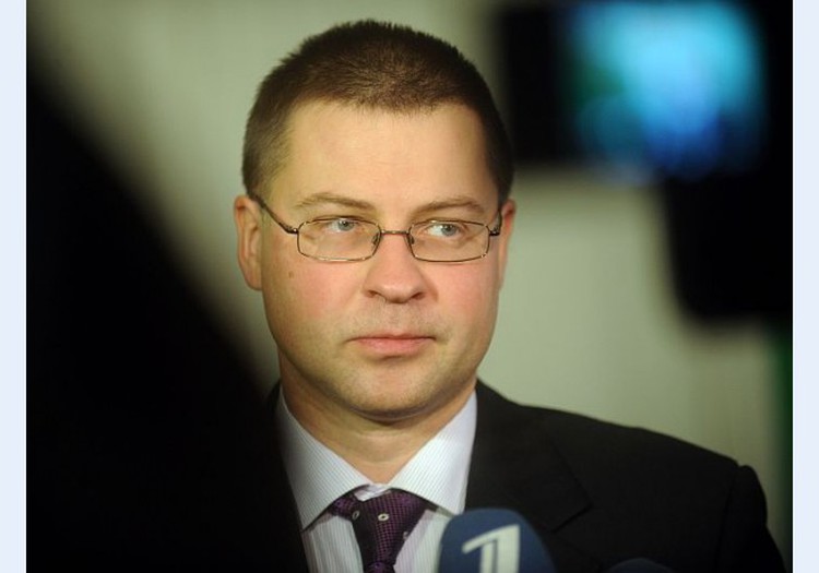 Valdībā spriedīs par izglītību bērnudārzos tikai valsts valodā