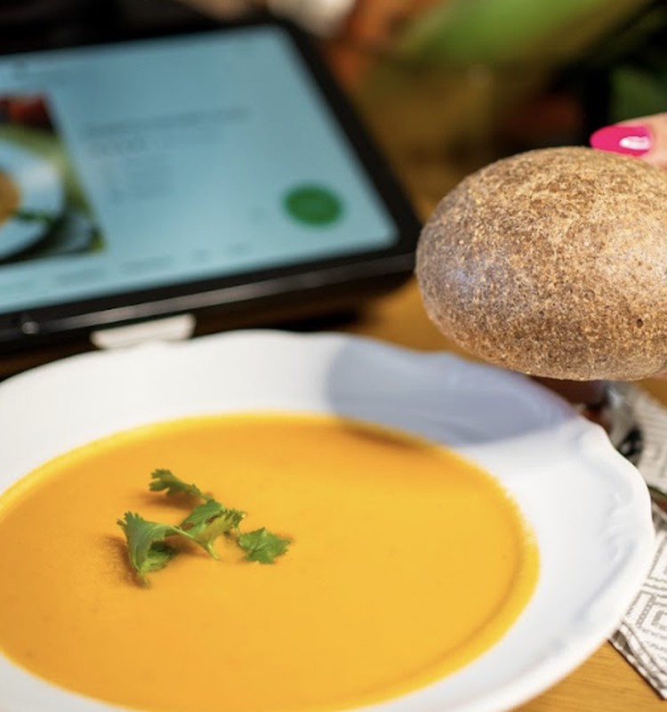 "Tas taču ir tikai blenderis..." – 7 mīti par Thermomix, kuriem es pati kādreiz ticēju