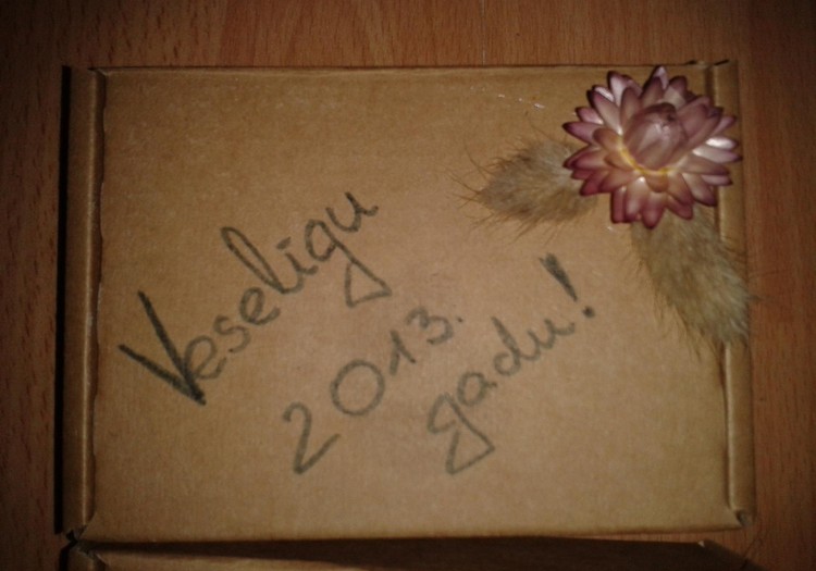 Pirmās dāvaniņas jau gatavas.