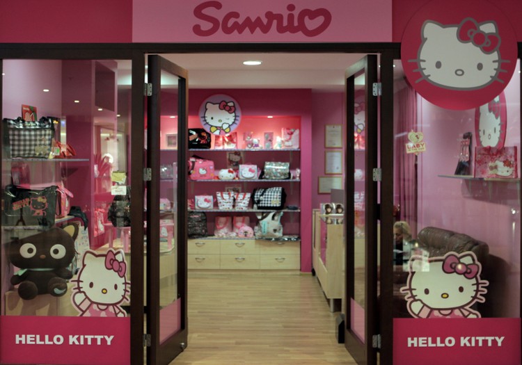 TIKAI MK!!! Hello Kitty somiņu parāde!