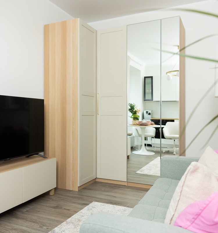 Pirms un pēc: kā funkcionāli iekārtot studio tipa dzīvojamo platību