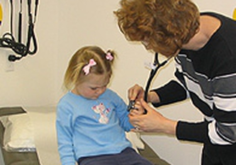 Bērnu veselības busiņš ārstēs bērnus reģionos