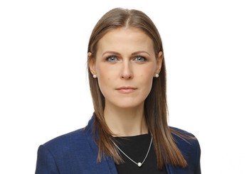 Vecāki! Aiciniet bērnus ēst skolas pusdienas!