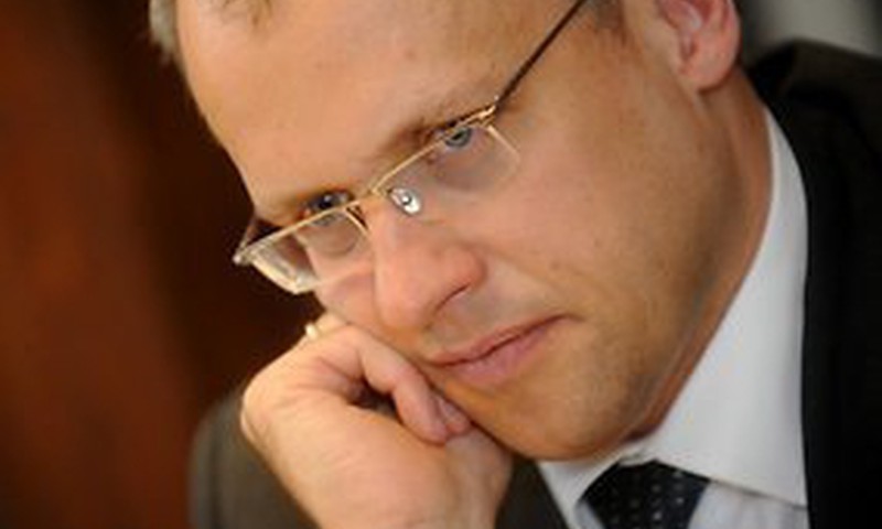 Bārzdiņš ietaupījumus no veselības aprūpes reformām vēlētos novirzīt neauglības ārstēšanai