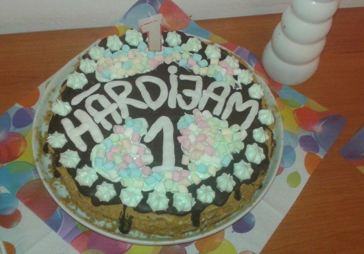 Denīzes un Hārdija divpadsmit kūkas!
