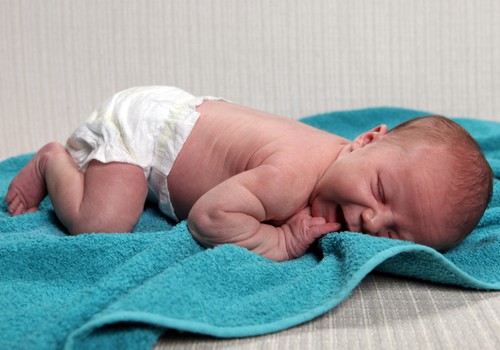 Latvijā augsta jaundzimušo mirstība pirmajā dzīves dienā