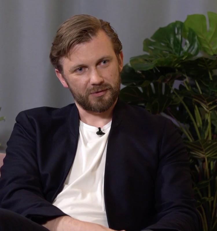 Kaspars Zālītis: Ja jūsu bērns pieder LGBT kopienai, jums gluži vienkārši jāturpina viņu mīlēt