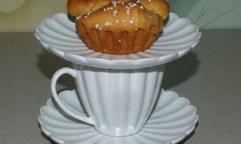 Smalkmaizītes ar krēma pildījumu.