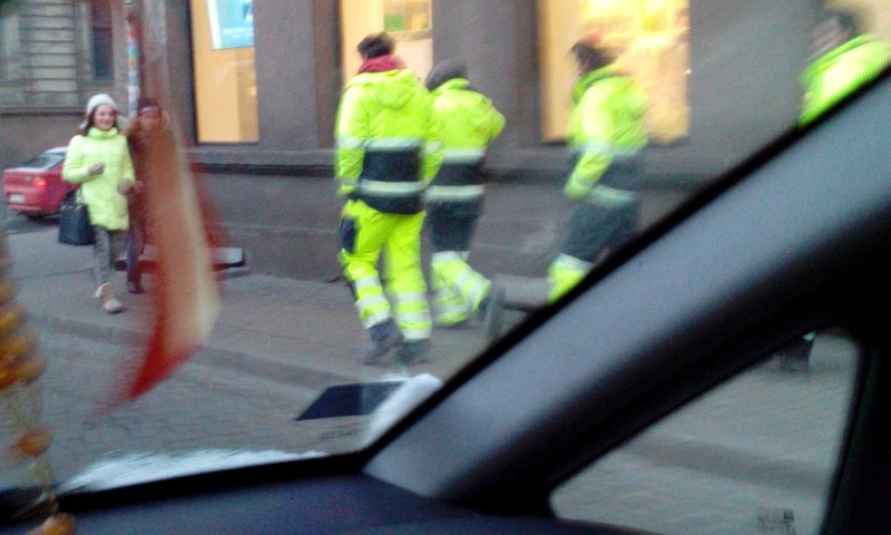 Likuma ievērotāji.