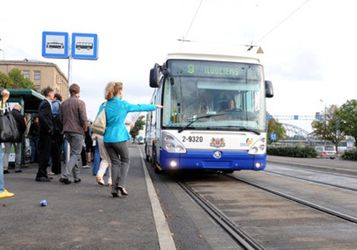 Svētkos sabiedriskais transports būs bez maksas