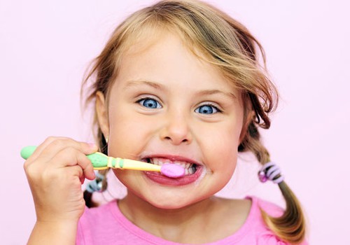 APTAUJA: Kā Tu rūpējies par sava bērna zobu veselību?