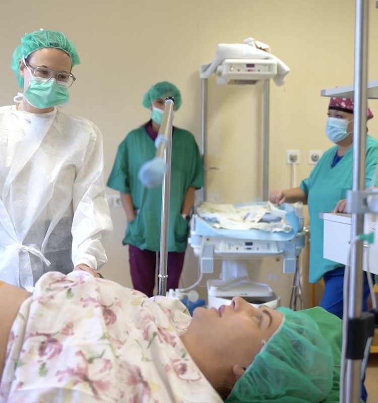 11.10. STV: Ķeizargrieziena dzemdības. D vitamīns. Menstruālais cikls. Ukraiņu māmiņu klubs