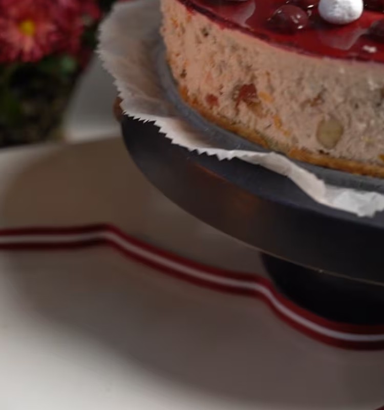 VideoRECEPTE: Latvijas svētku kūka