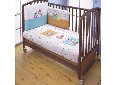 Kā izvēlēties bērna gultiņu?