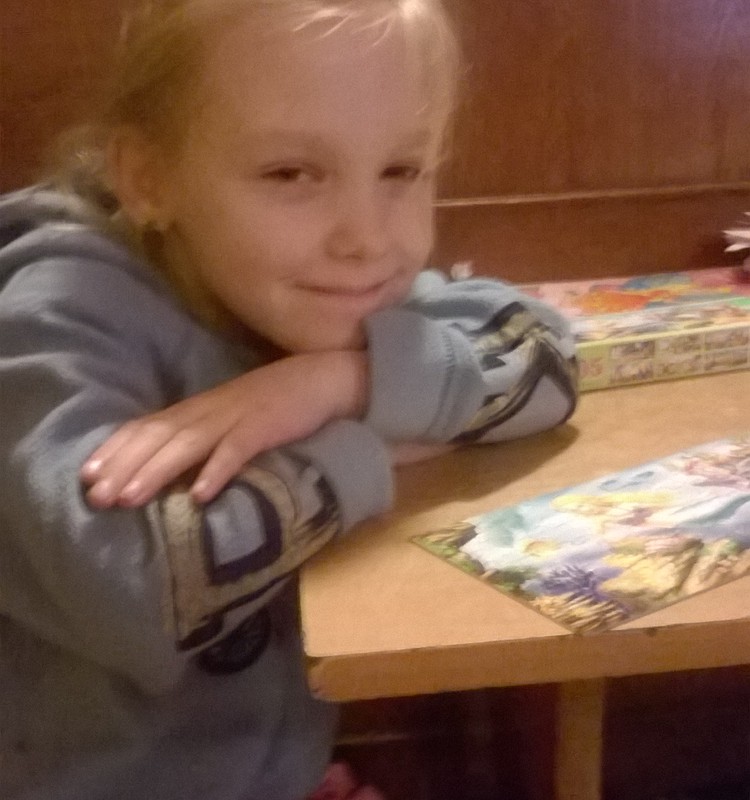 Esam tikuši pāri 105