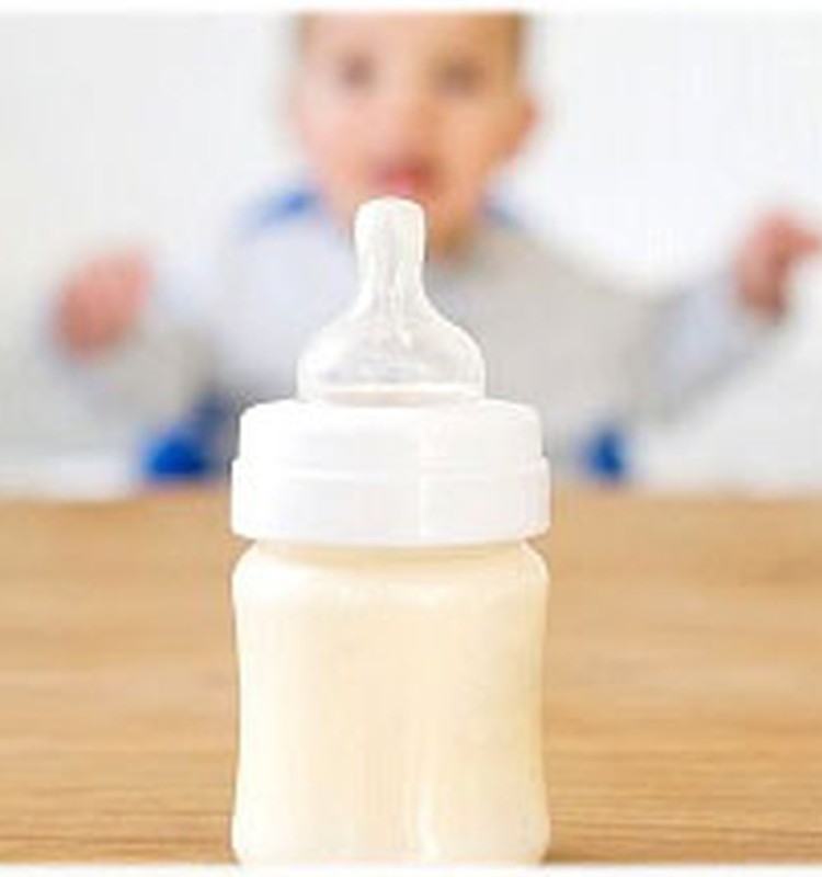 Uzmanību! No tirgus atsauc Aptamil piena maisījumus. Tie izraisa vitamīnu un mikroelementu pārdozēšanu bērniem!