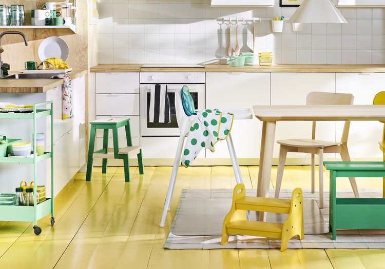 Aptauja: puse virtuvju Latvijā ir mazas, bet mājīgas, apdzīvotas un dzīvības pilnas